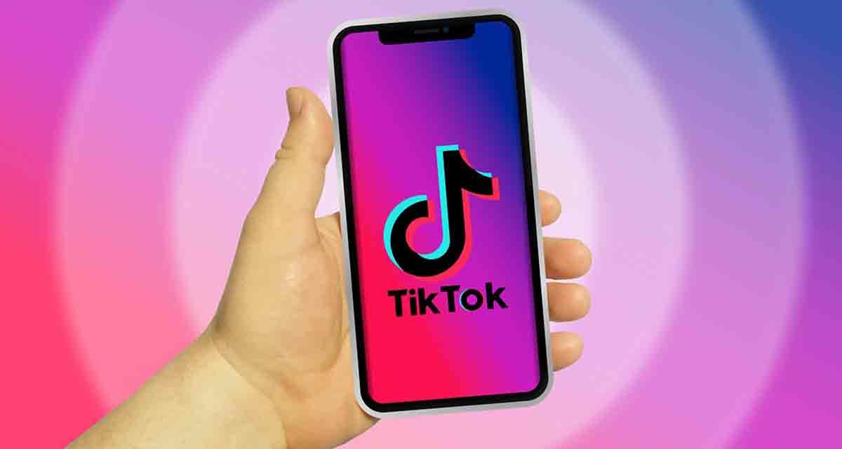 Tik Tok mockup